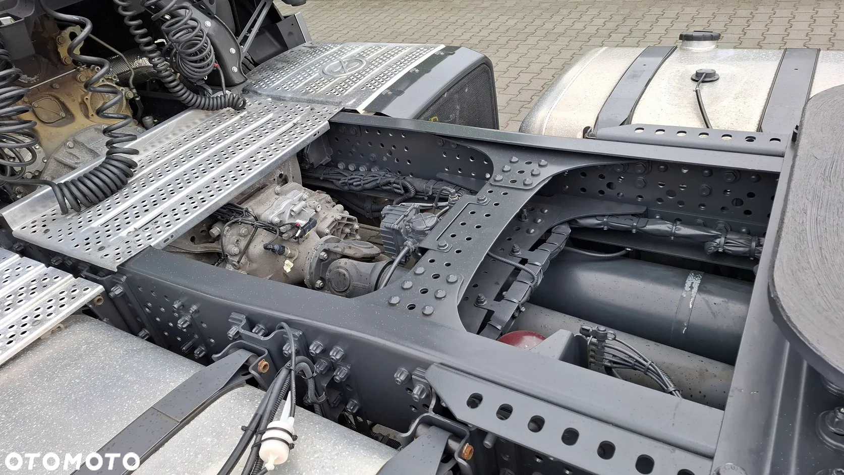 Mercedes-Benz ACTROS 1851 LS BIG SPACE / STANDARD - 16