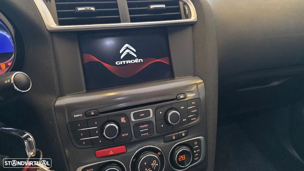 Citroën C4 1.6 e-HDi Exclusive CMP6 - 40