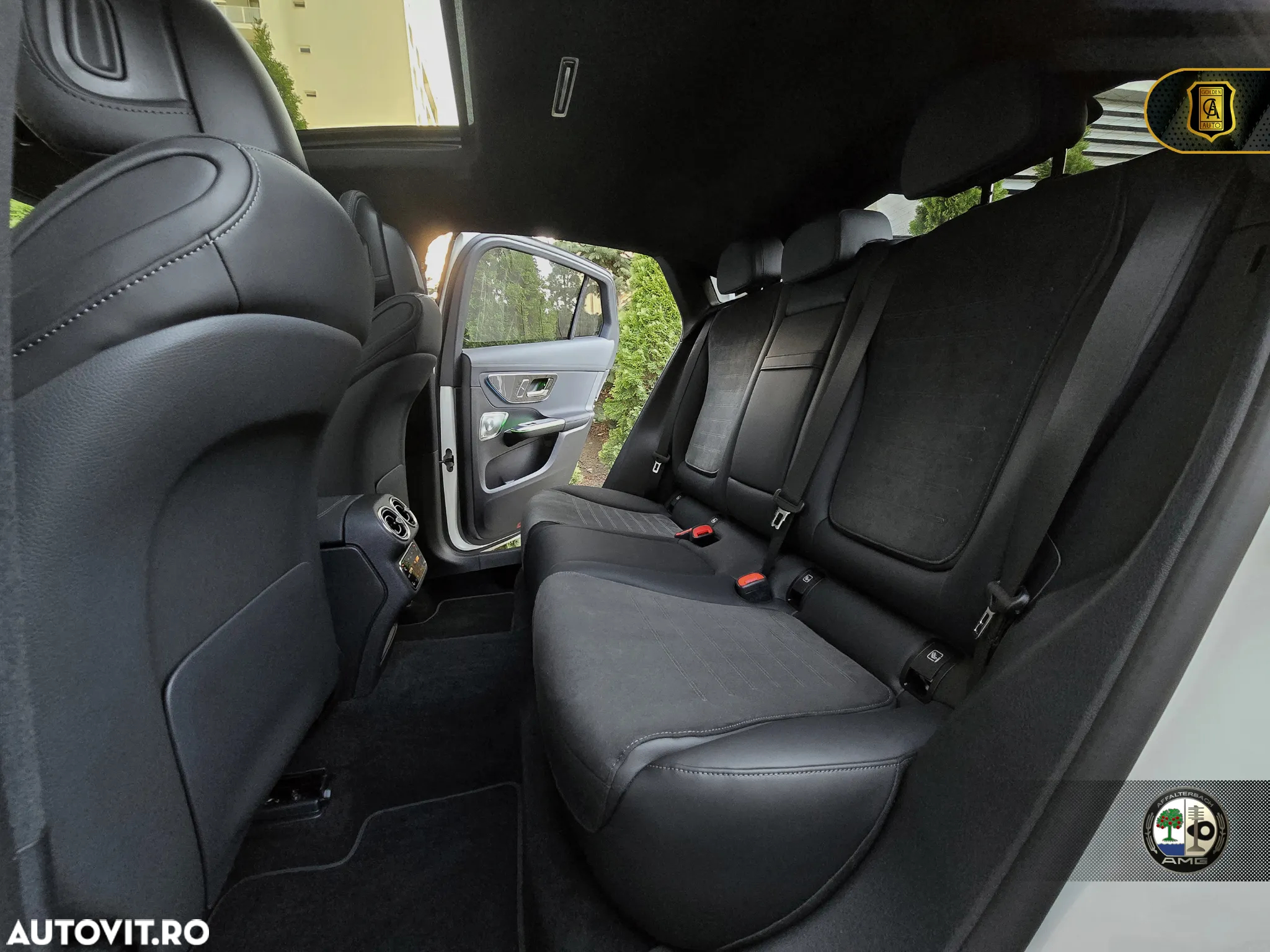 Mercedes-Benz GLC Coupe 200 4Matic 9G-TRONIC AMG Line Advanced - 8