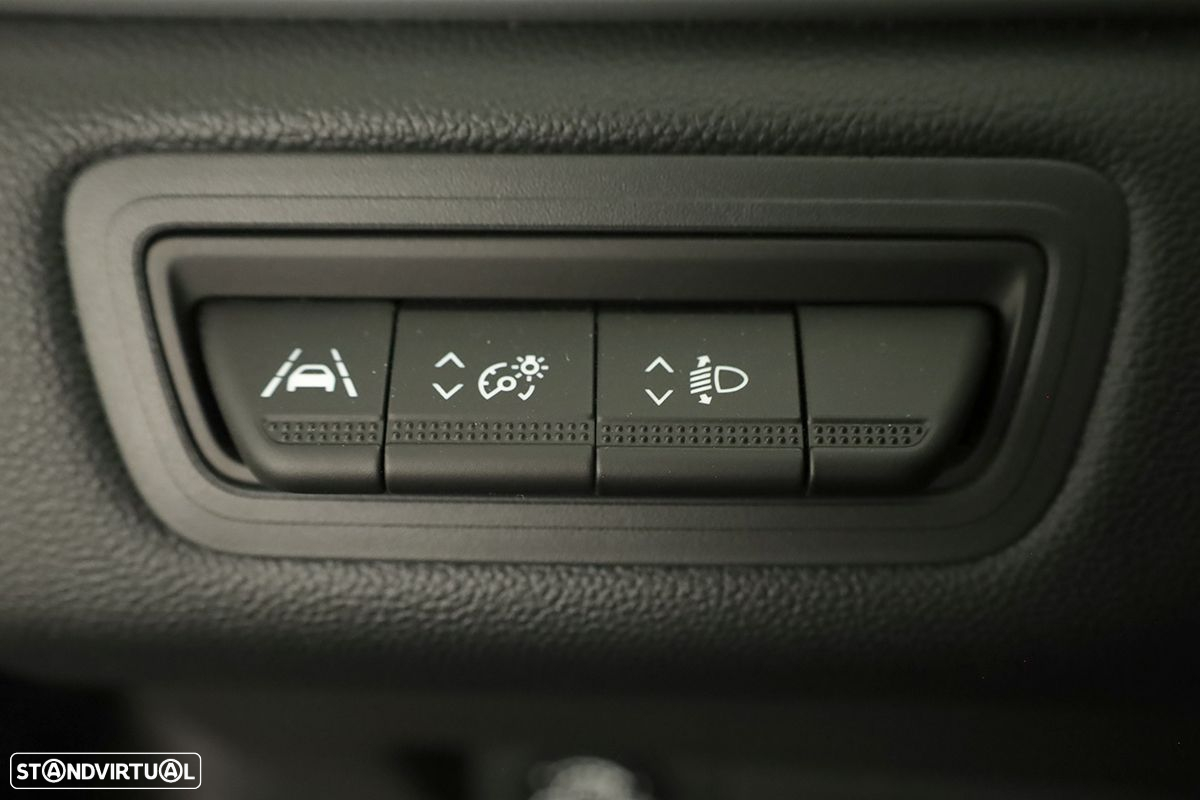 Renault Captur 1.0 TCe Techno Bi-Fuel - 19