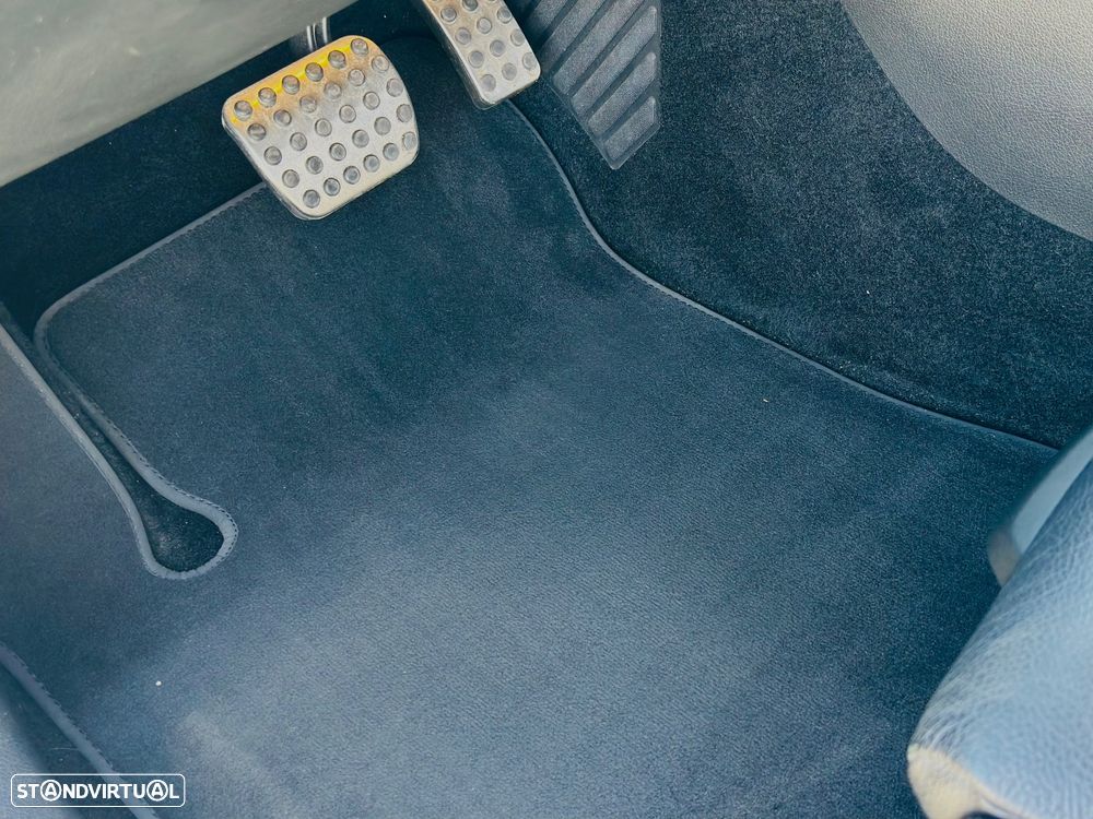 Mercedes-Benz A 200 - 13