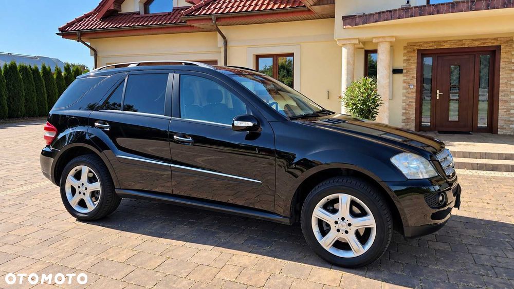 Mercedes-Benz ML - 1