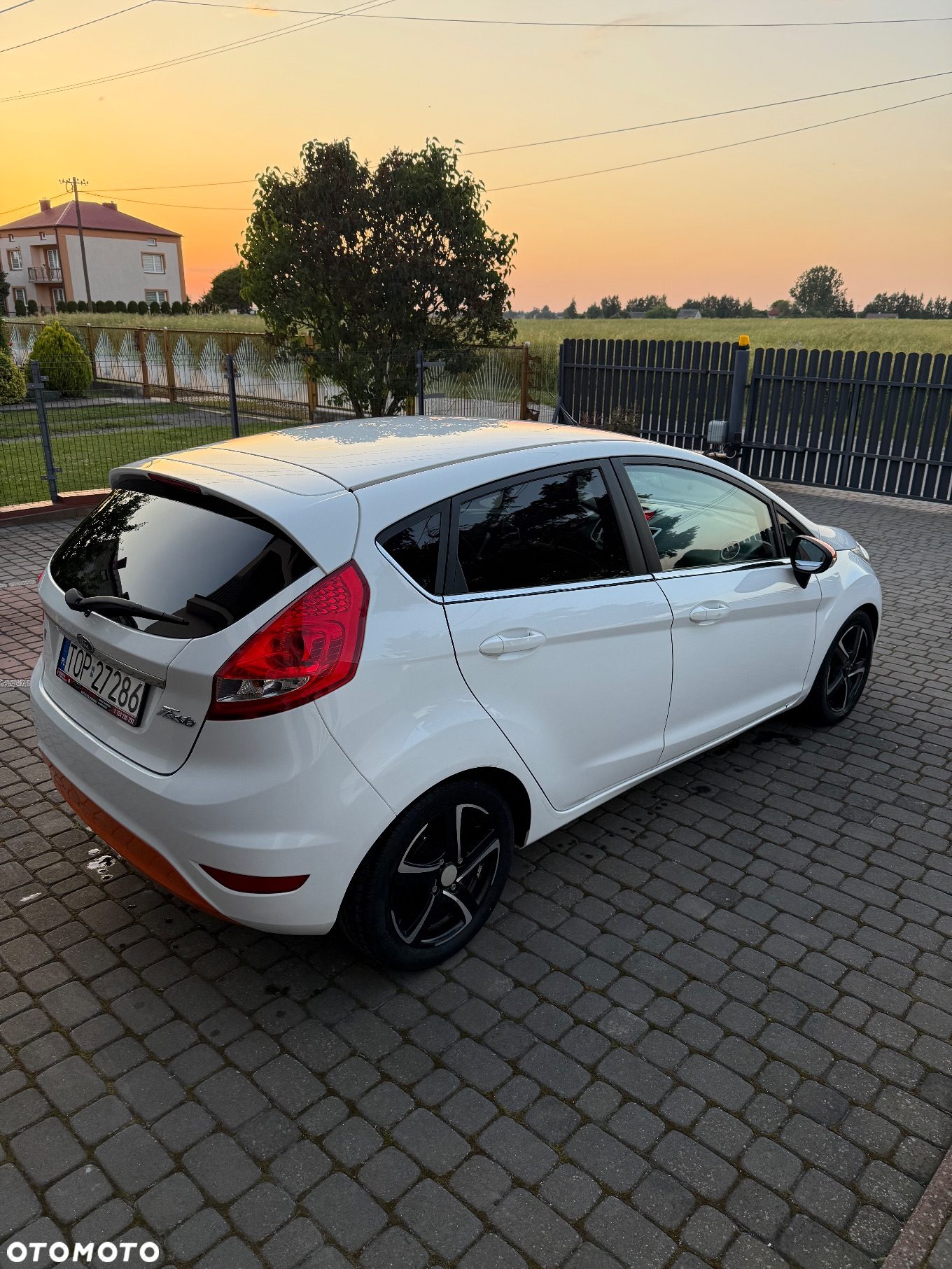 Ford Fiesta - 8