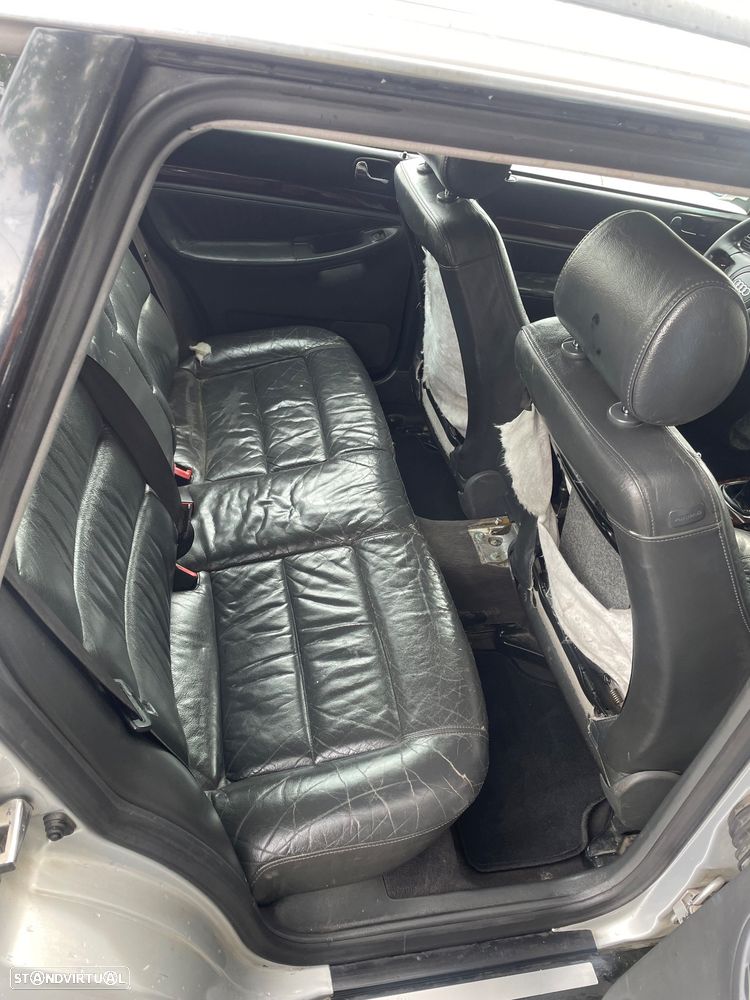 Audi A4 Avant 1.9 TDi - 8