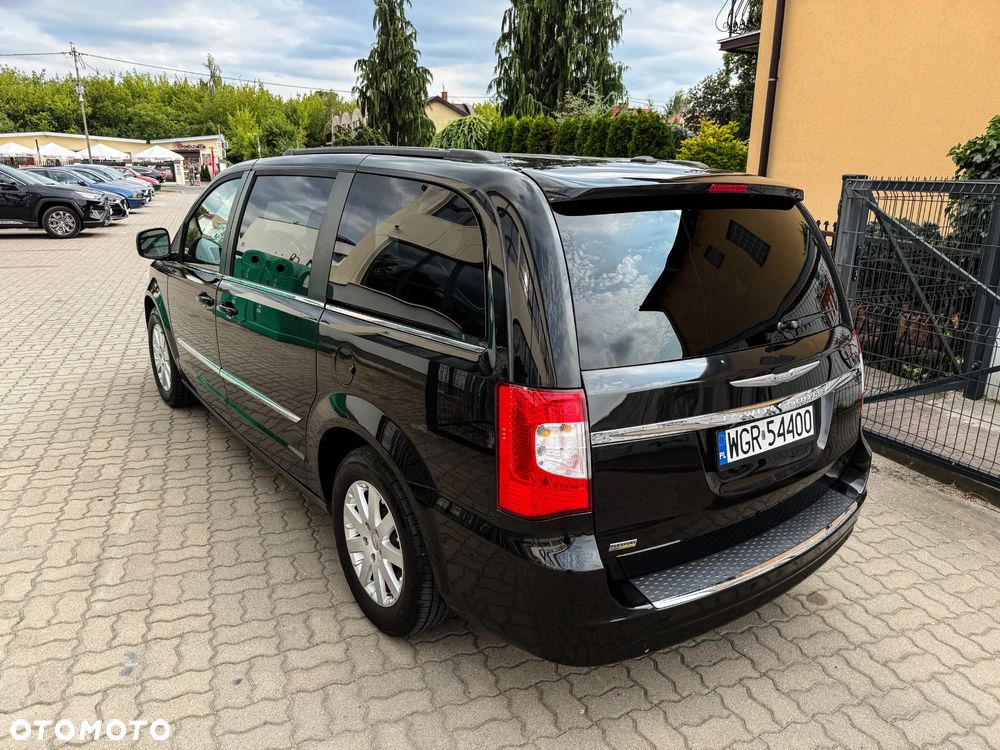 Chrysler Town & Country 3.6 Touring - 4