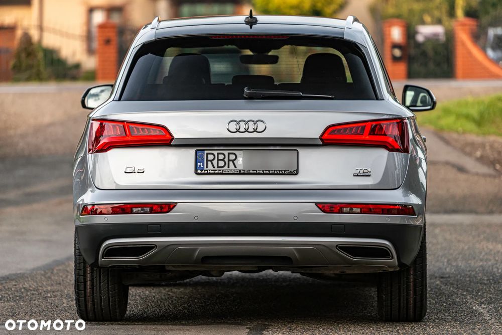 Audi Q5 2.0 TDI Quattro S tronic design - 17