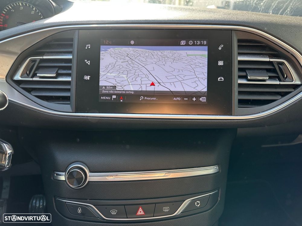 Peugeot 308 SW 1.5 BlueHDi Style - 17