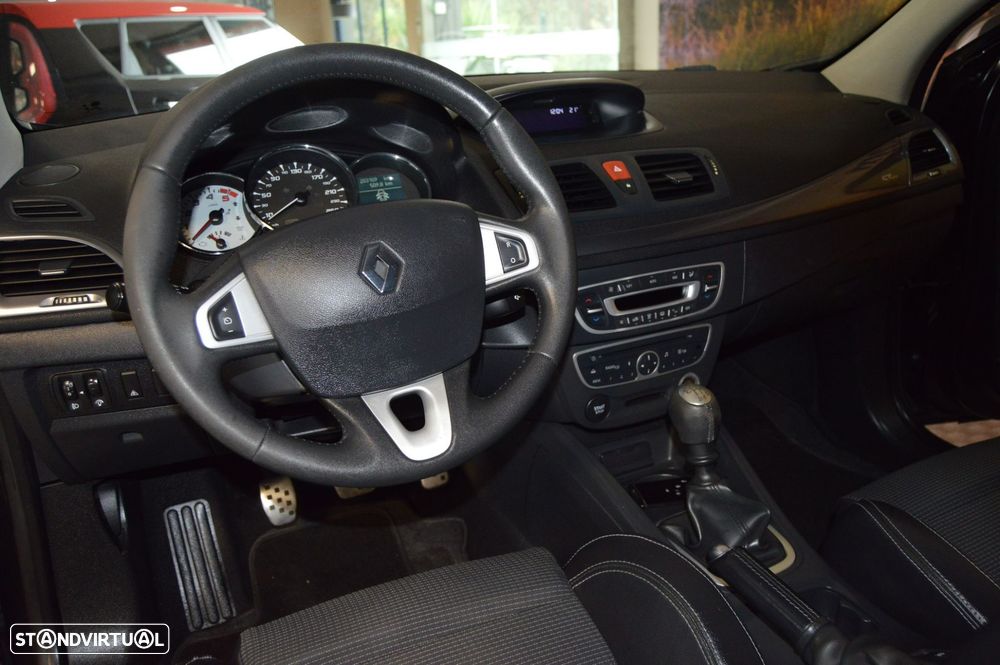 Renault Mégane Sport Tourer 1.5 dCi GT Line - 24