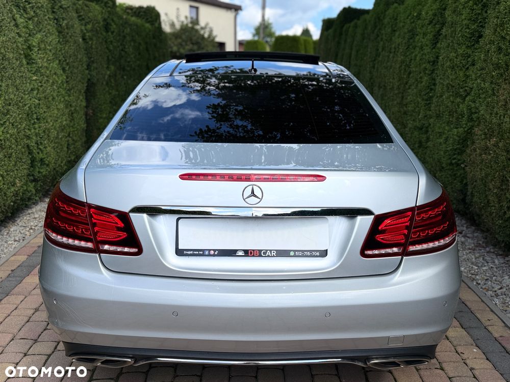 Mercedes-Benz Klasa E 250 7G-TRONIC - 11