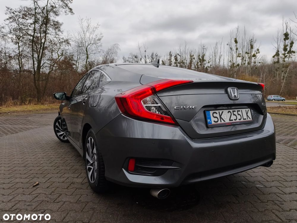 Honda Civic 1.5 T Executive CVT - 7