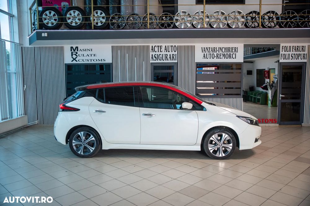 Nissan LEAF 40 kWh Tekna - 17