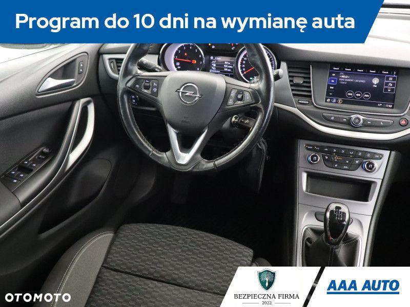 Opel Astra - 9
