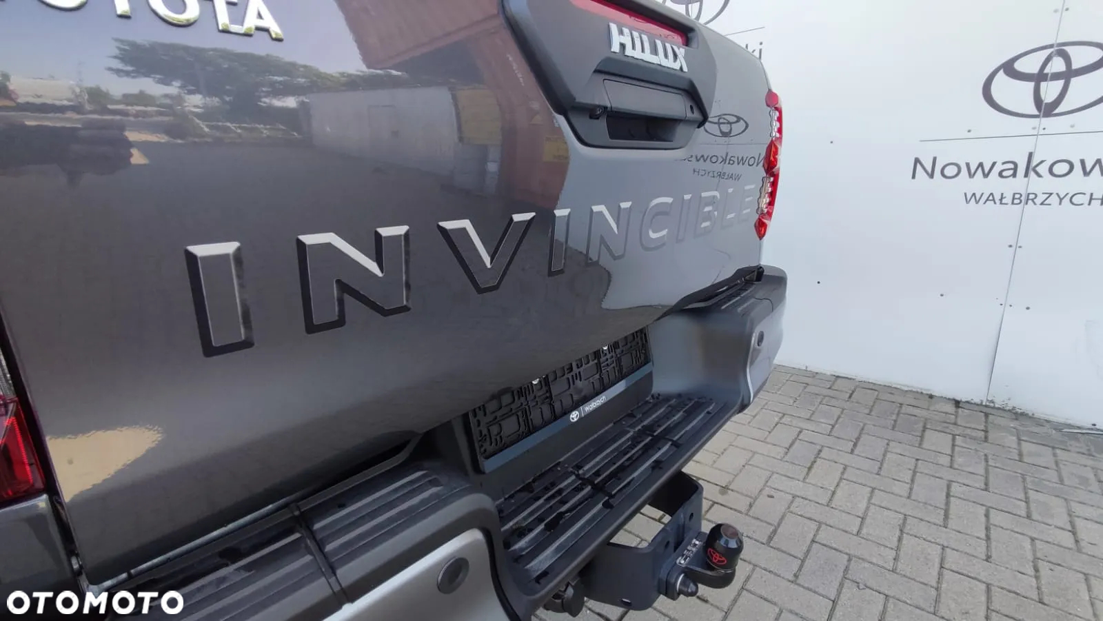 Toyota Hilux 2.8 D-4D Double Cab Invincible 4x4 - 12