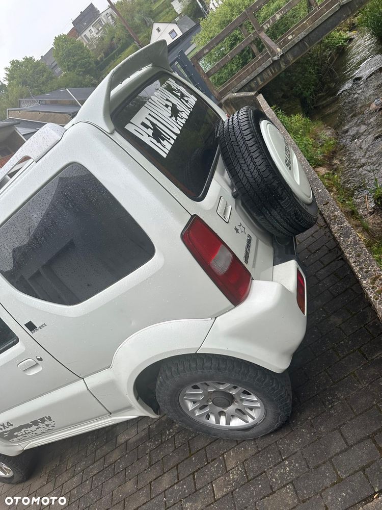 Suzuki Jimny - 15