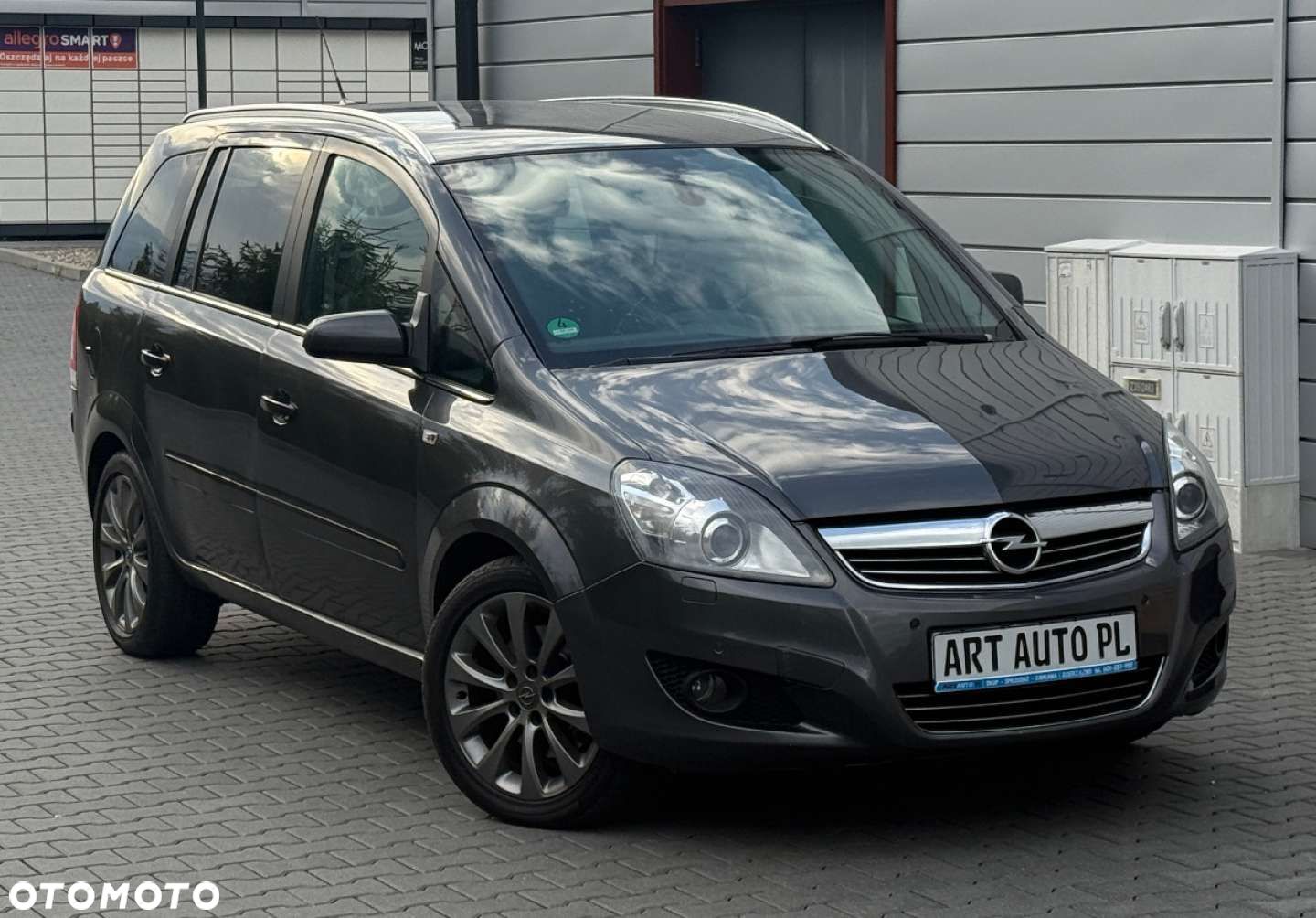 Opel Zafira - 1