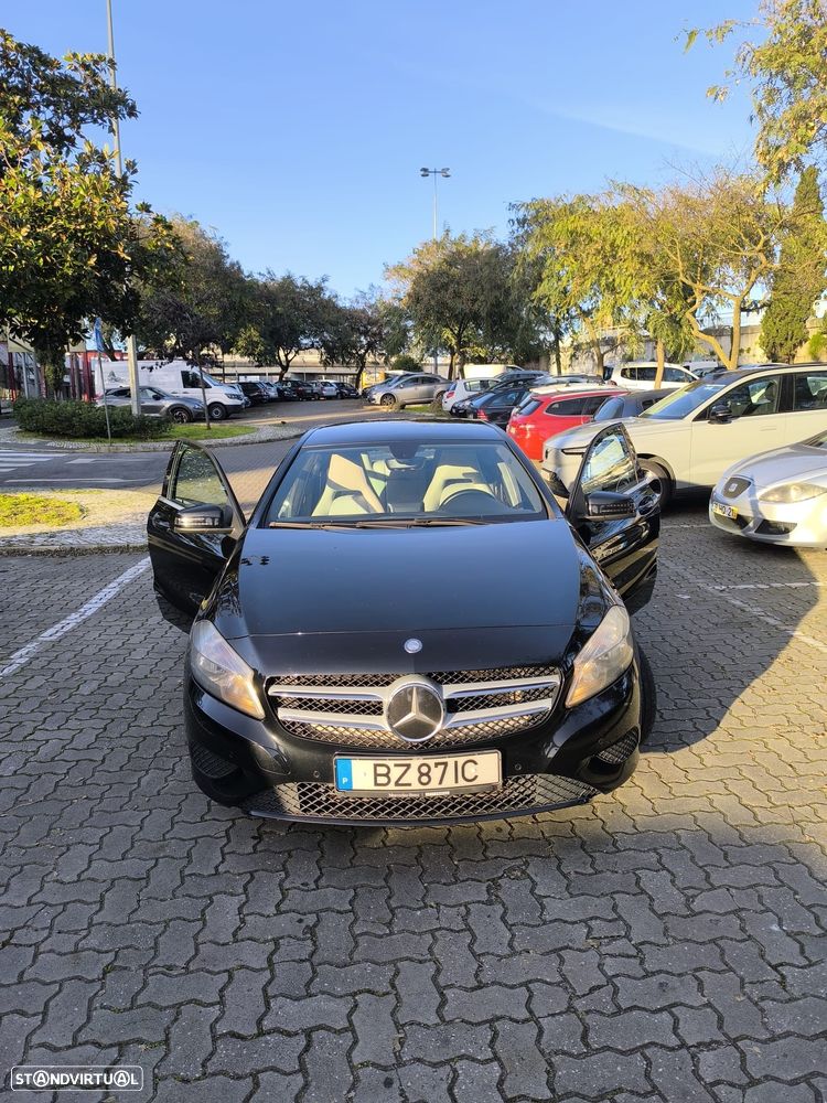 Mercedes-Benz A 180 BlueEFFICIENCY Edition Style - 15