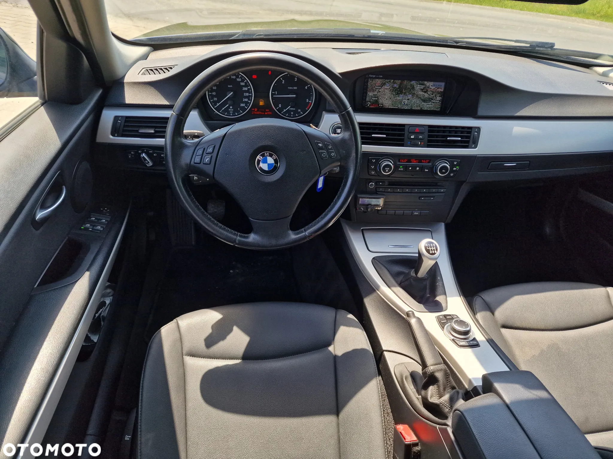 BMW Seria 3 318d Touring Blue Performance Luxury Line - 18