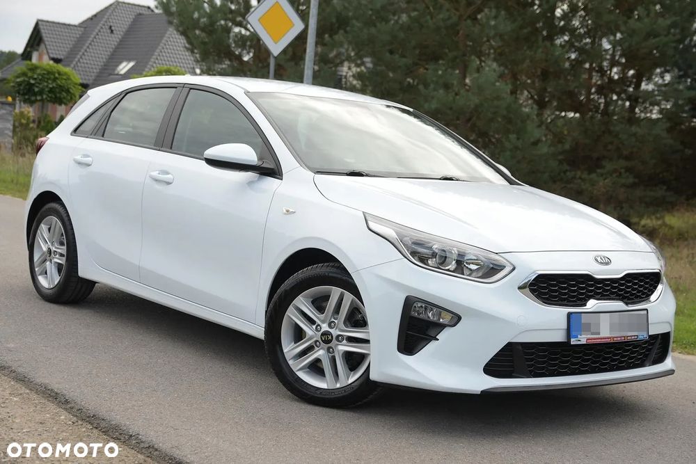 Kia Ceed - 14