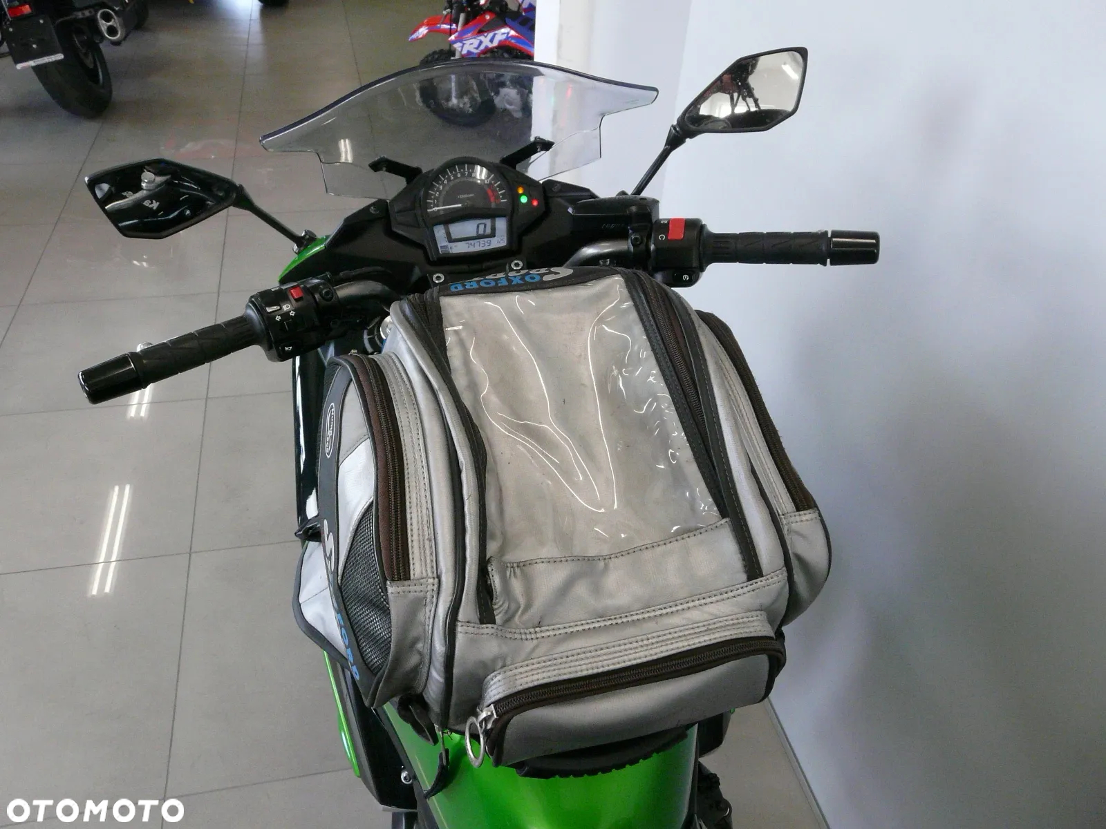 Kawasaki ER - 27