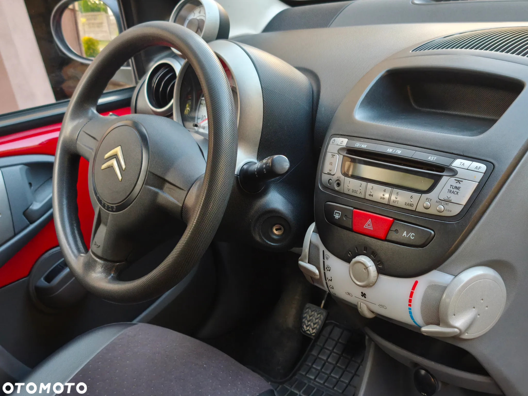 Citroën C1 1.0i Desire - 8
