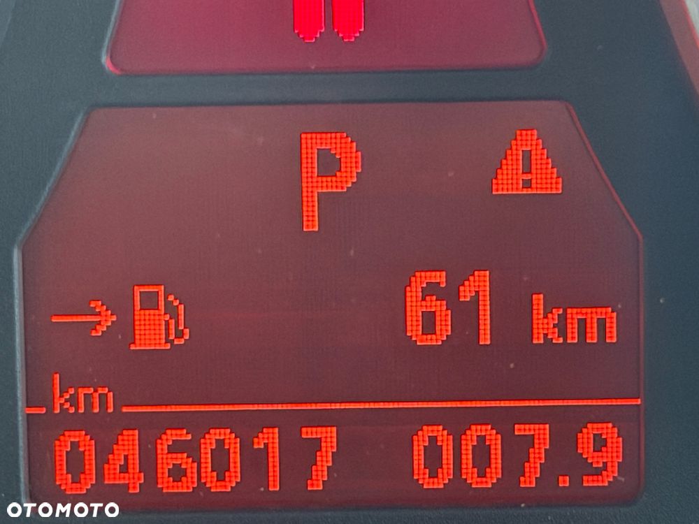 BMW Seria 6 645Ci - 28