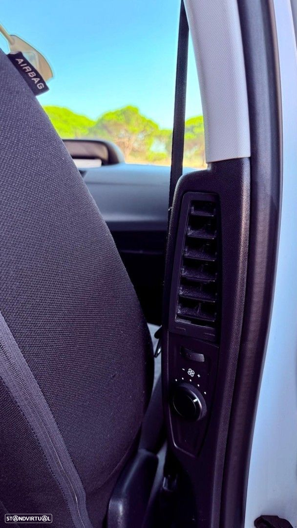 Citroën Grand C4 Spacetourer 1.5 BlueHDi Feel Business - 32