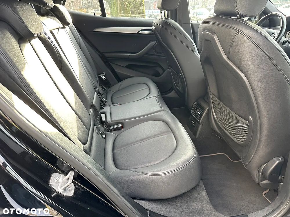 BMW X2 sDrive18i Advantage - 13