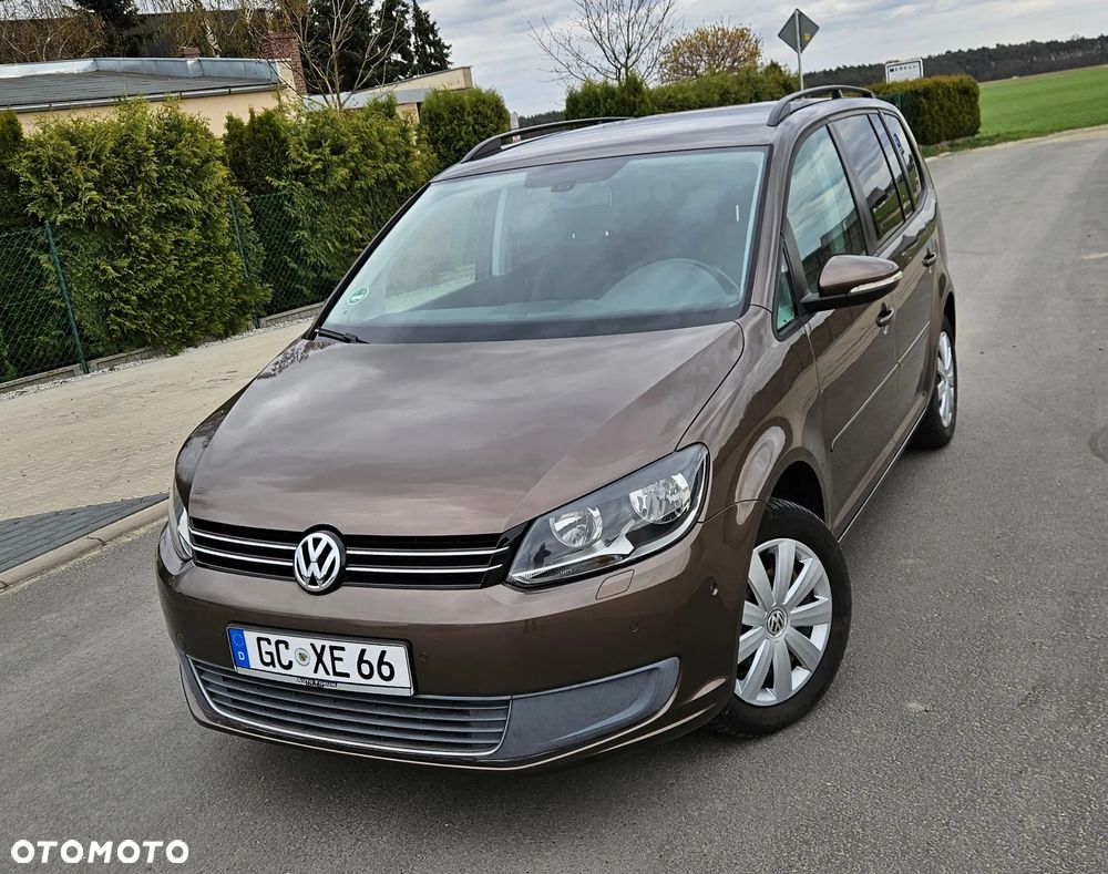 Volkswagen Touran 1.6 TDI DPF BlueMotion Technology Comfortline - 1
