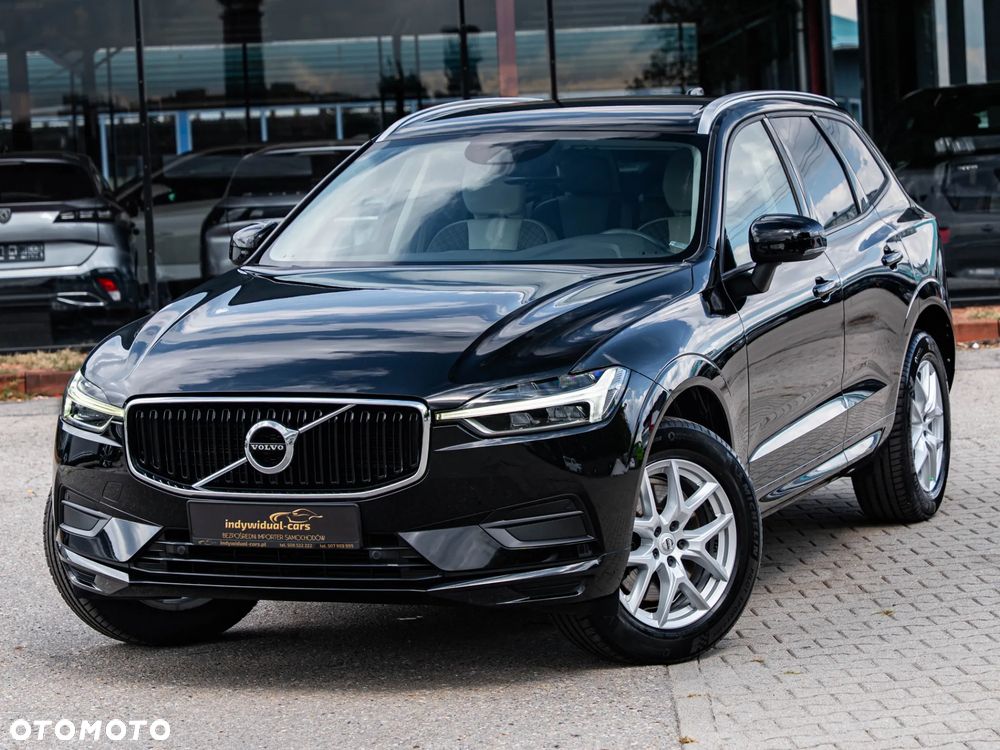 Volvo XC 60 D3 Momentum Pro - 1