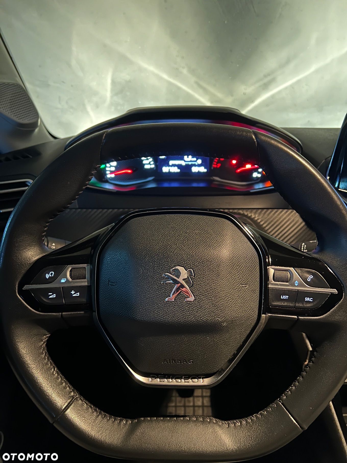 Peugeot 208 1.2 PureTech Active Pack S&S - 1