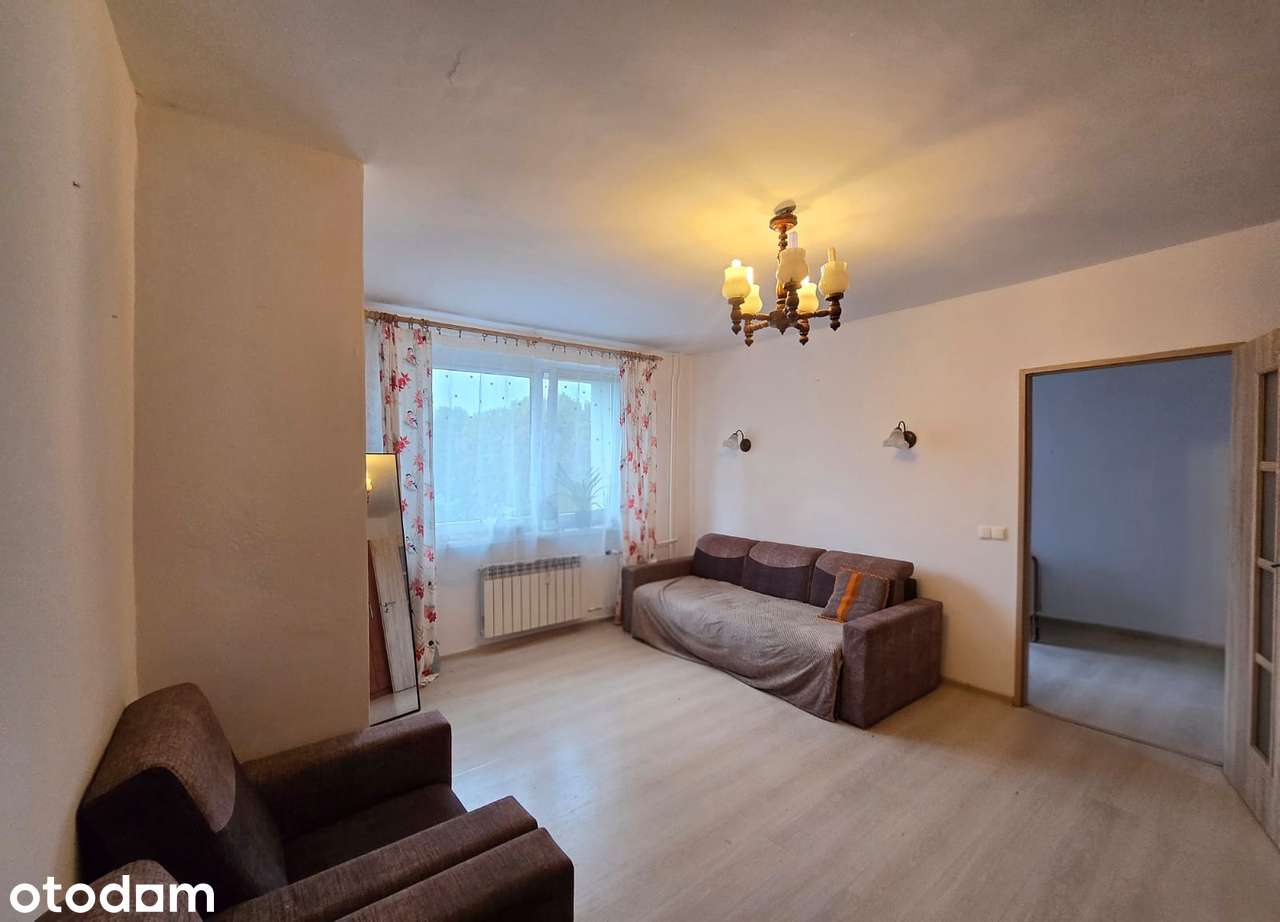 Chorzów, 2 pokoje z balkonem w bloku z CO, bez prowizji
