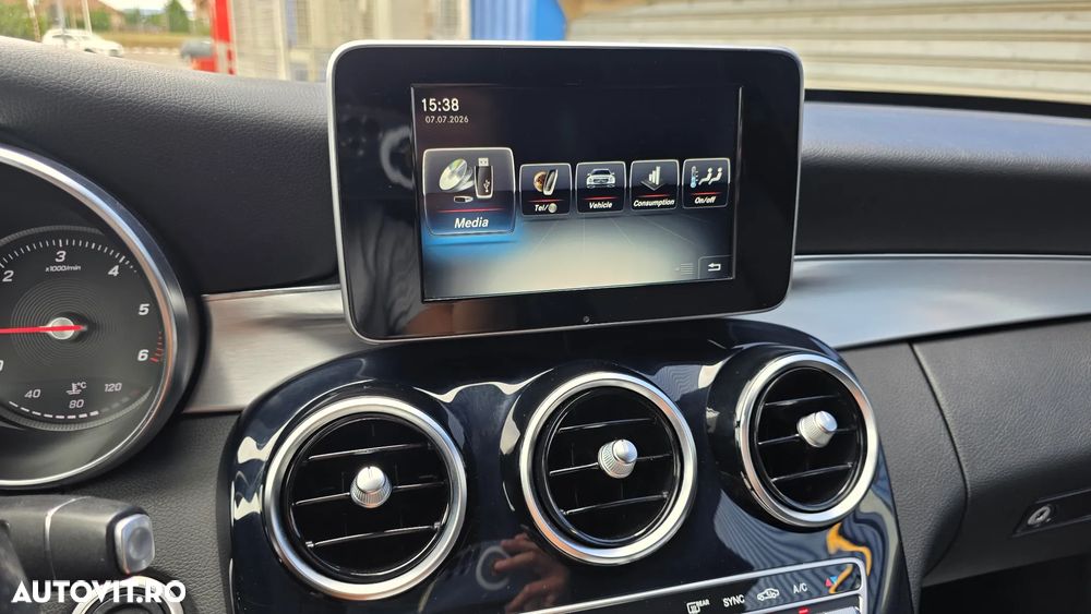 Mercedes-Benz C 200 CDI DPF (BlueEFFICIENCY) 7G-TRONIC Avantgarde - 25