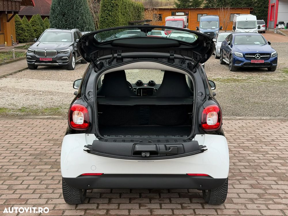 Smart Fortwo EQ - 9