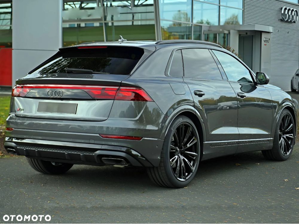 Audi Q8 - 2