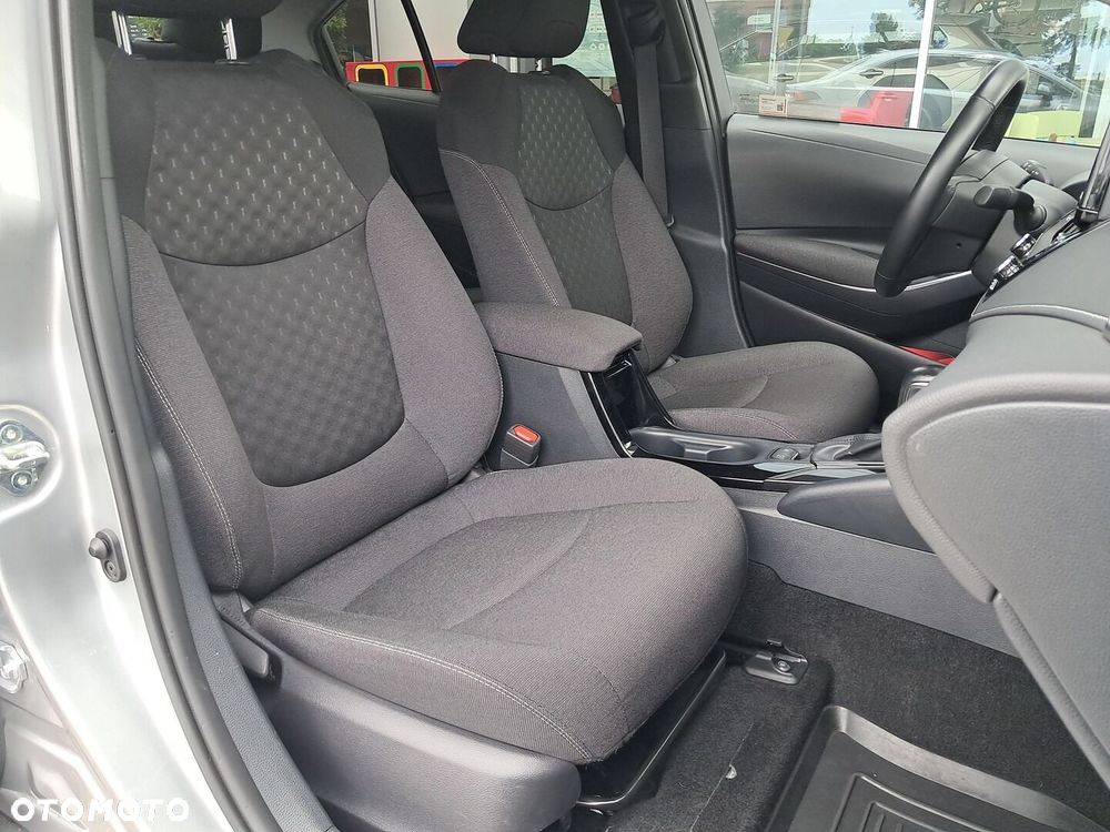 Toyota Corolla 1.8 Hybrid Style - 16