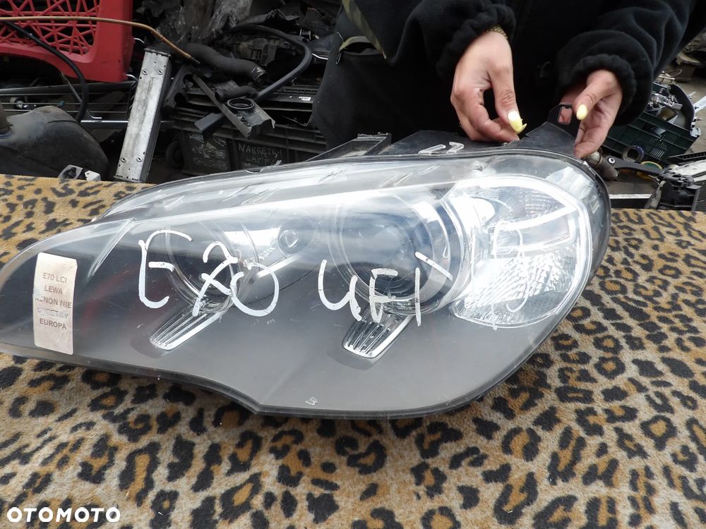 BMW - E70 - LIFT - XENON - NIE SKRĘTNY - LEWA LAMPA PRZEDNIA - 7240789 - 1