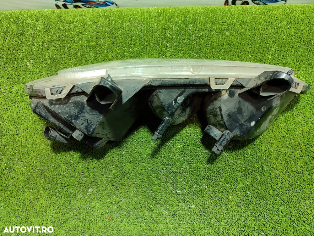 PROIECTOR CEATA FATA DREAPTA FORD KUGA 2.0 DIESEL 2013 / SUV COD OEM CV44-13B220-BE / 1849643 / 2012-2019 - 6