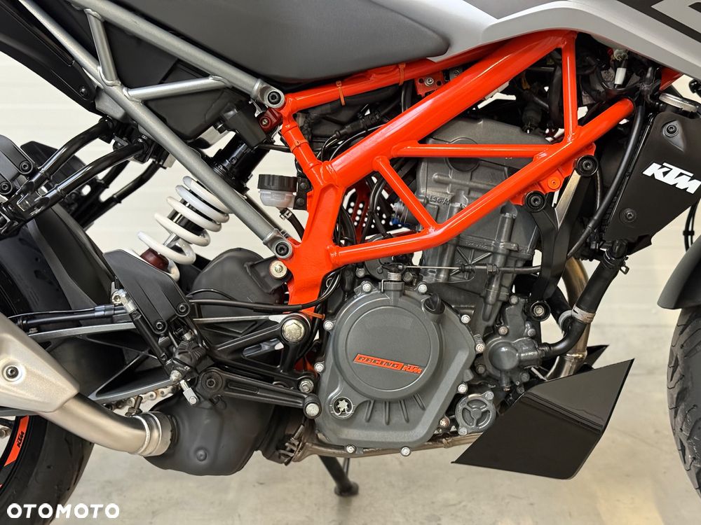 KTM Duke - 13