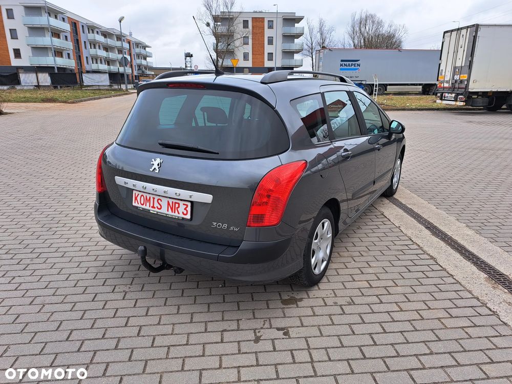 Peugeot 308 - 9