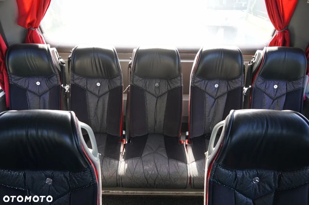 Mercedes-Benz TOURISMO RHD-M / EURO 6 / SPROWADZONY / - 35