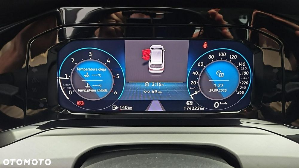 Volkswagen Golf - 15