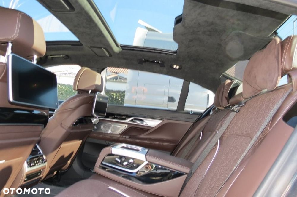 BMW Seria 7 750Ld xDrive - 12