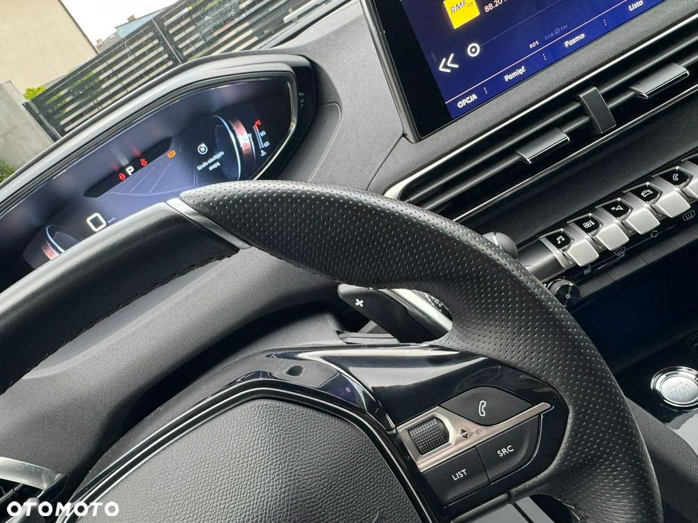 Peugeot 5008 - 25