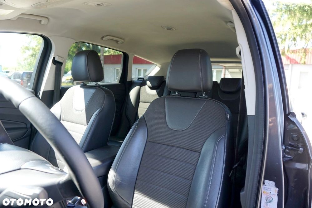 Ford Kuga 2.0 TDCi 4x4 Business Edition - 24