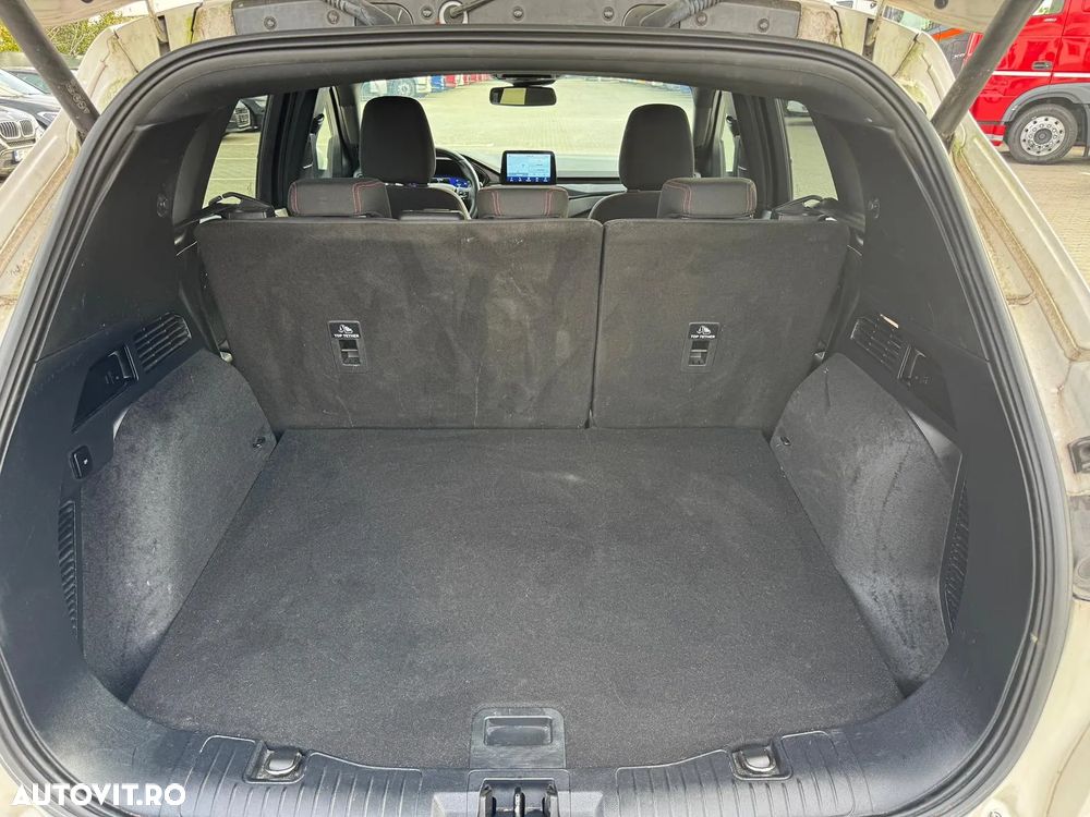 Ford Kuga 2.5 Duratec PHEV ST-LINE - 20