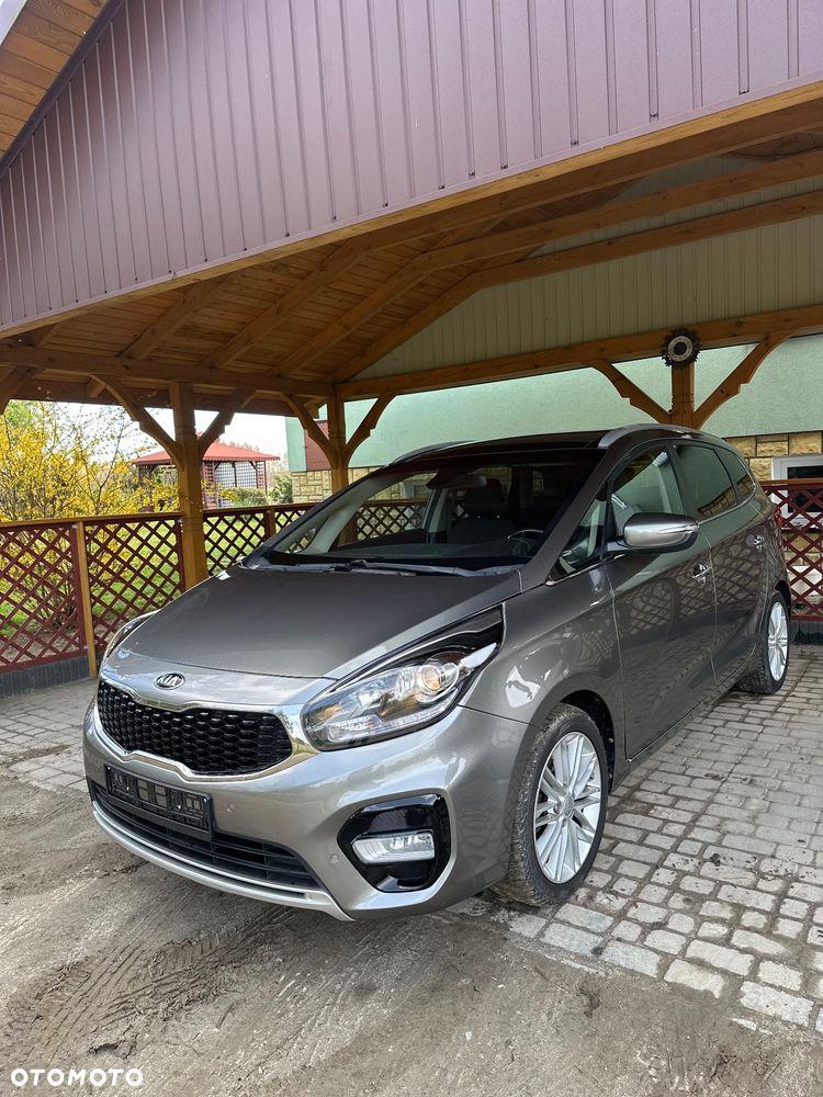 Kia Carens 1.7 CRDi M 7os EU6 - 1