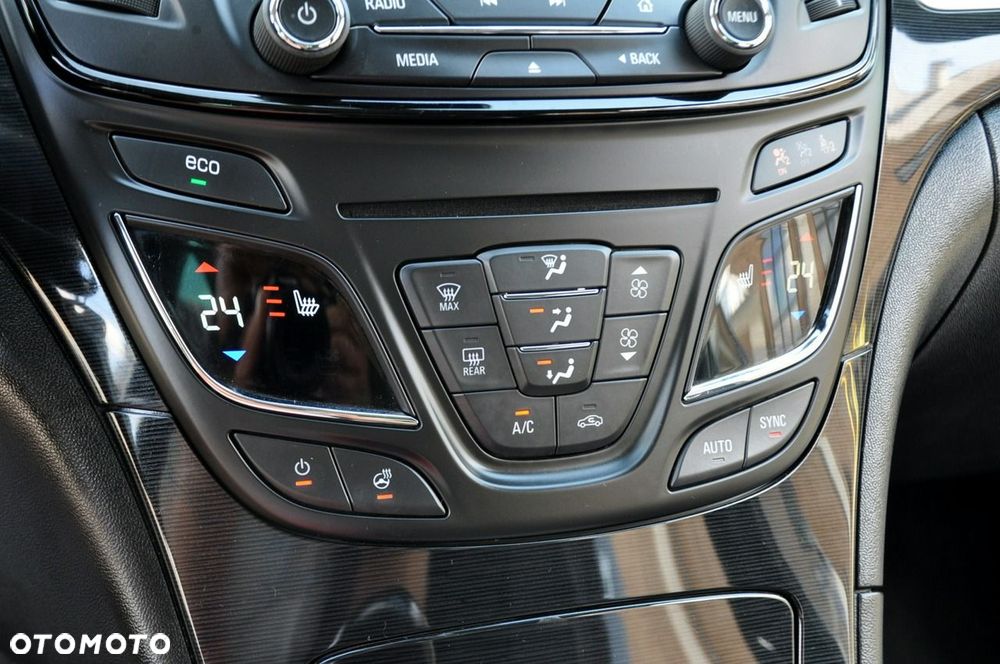 Opel Insignia - 33