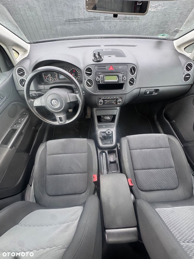 Volkswagen Golf Plus - 14