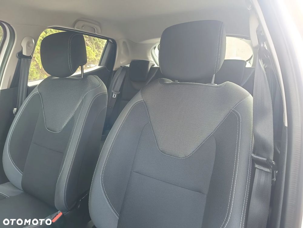 Renault Clio 1.5 dCi Alize - 13