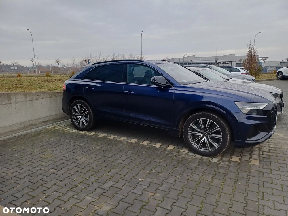 Audi SQ8 - 20